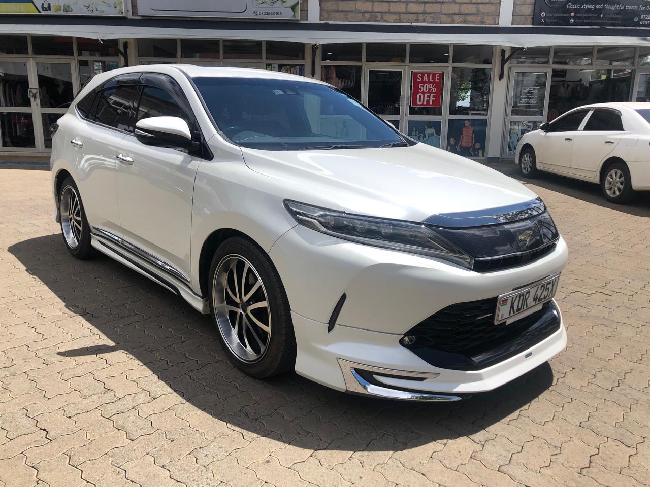 Toyota Harrier Petrol